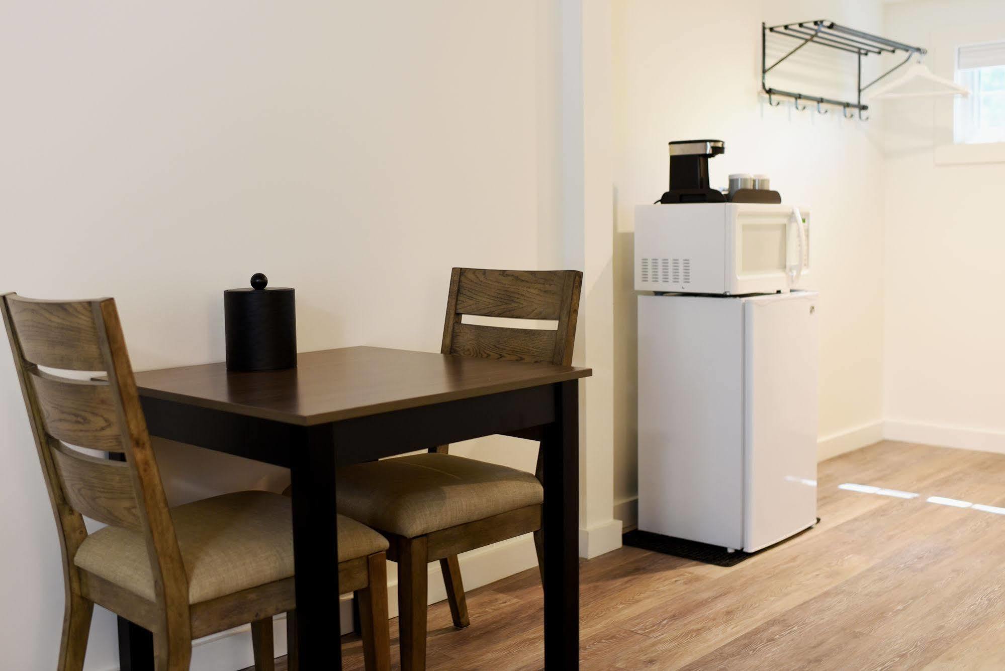 Sandwich Inn And Suites Εξωτερικό φωτογραφία
